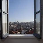 Belomont52 Vendégház Porto